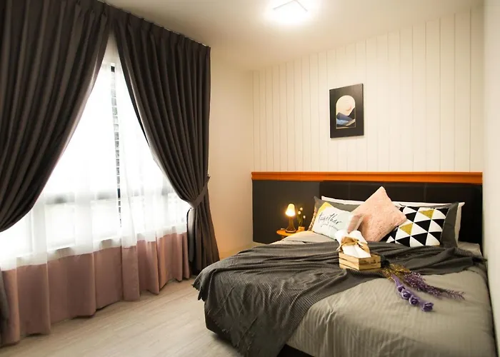 Suasana Suites By The One