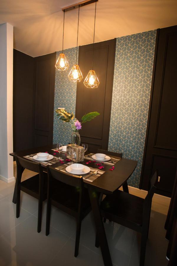 Suasana By The One Apartment *